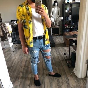 Men’s tropical pineapple button up